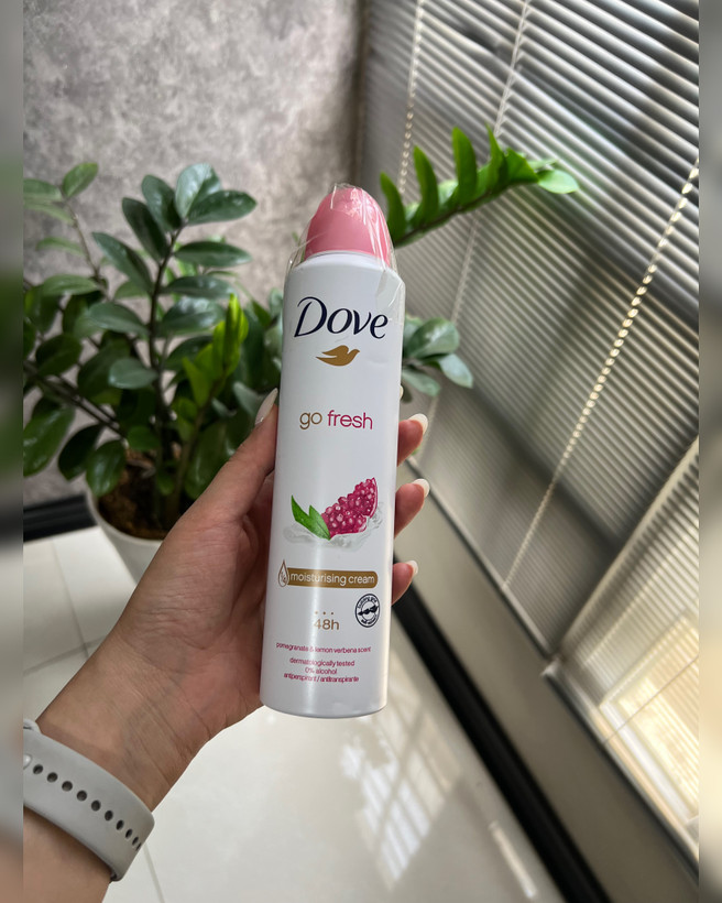 اسپری زنانه داو مدل Go Fresh رایحه انار حجم 250 میلی لیتر- بزرگ